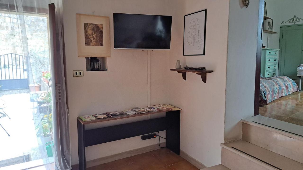 Casa Dei Lavatoi Pitiglianoアパートメント エクステリア 写真